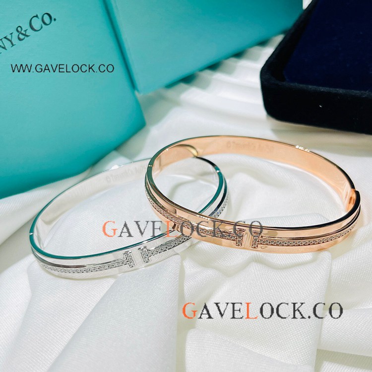 Tiff@ny T Wire Bangle Double T with Diamonds